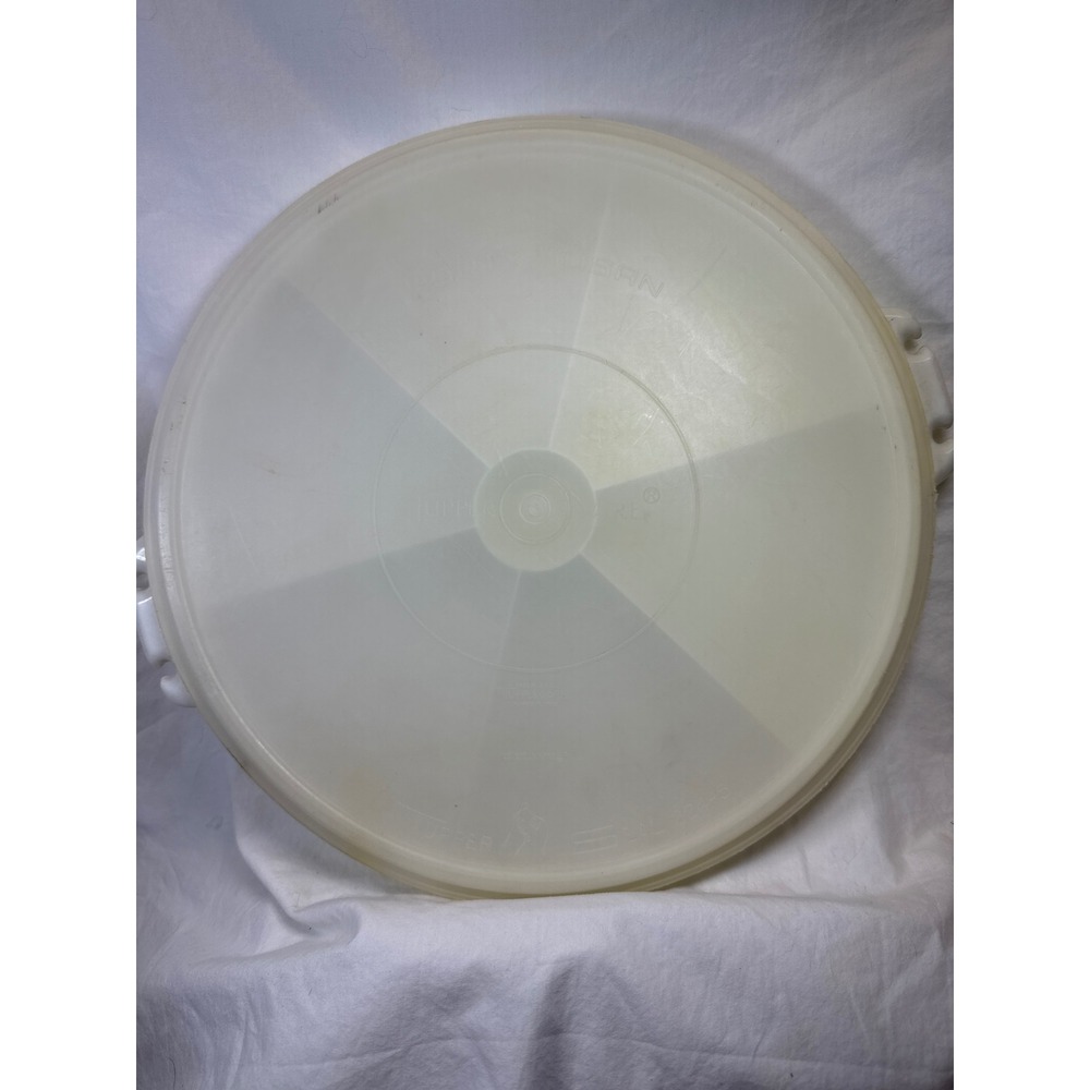 Tupperware Party Susan Serving Tray with Lid Sheer White 6 Compartment 466-4